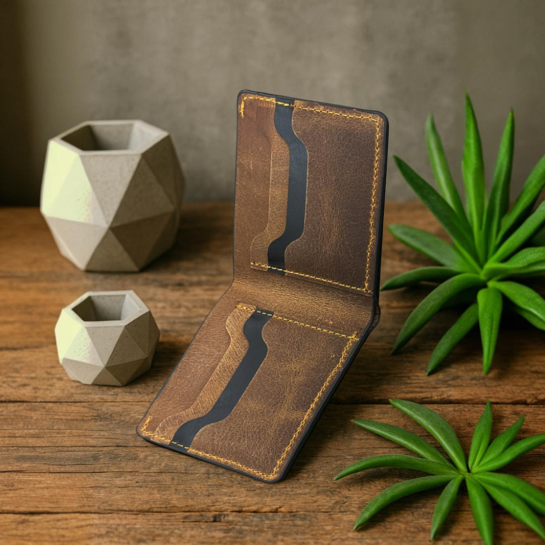 The Fixer - Classic Bi-Fold Leather Wallet - Brown/Black